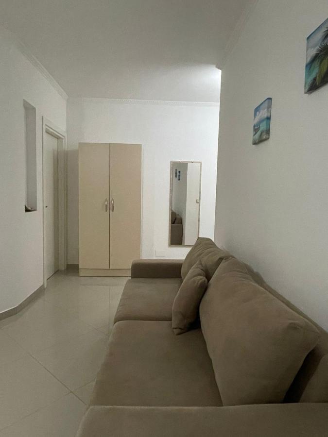 Kraal Apartments Vlorë Exterior foto